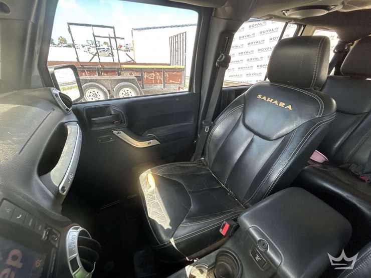 2014-jeep-wrangler-image-21
