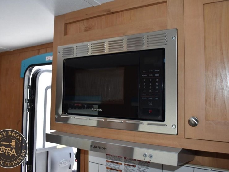 2022-riverside-rv-retro-190bh-46275-image-20