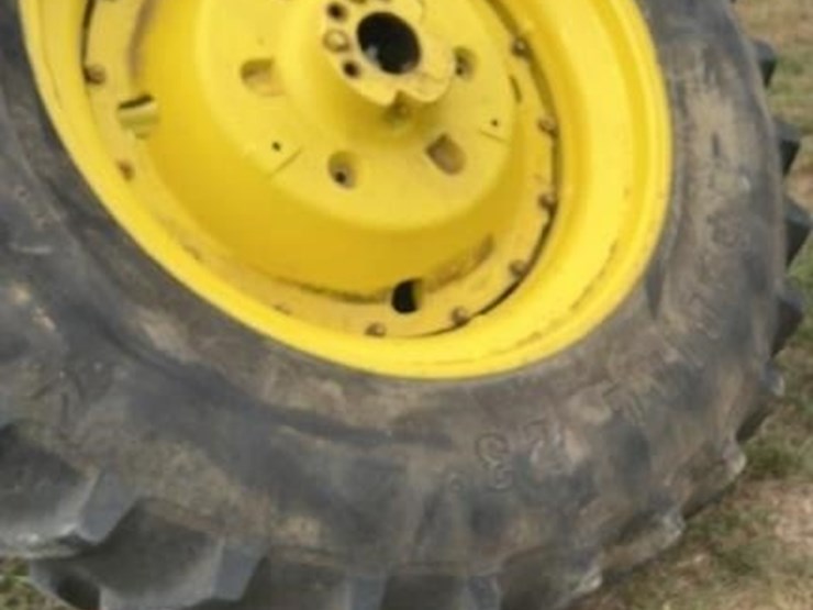 john-deere-18-image-1