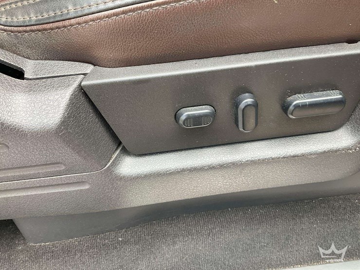 2011-ford-f150-image-29