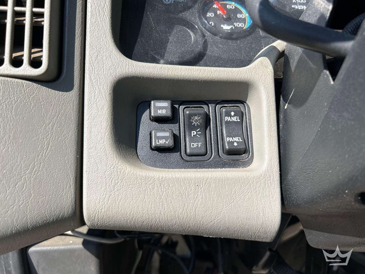2014-international-durastar-4300-image-15