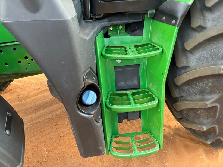 #207617-•-john-deere-6r155-tractor-image-12