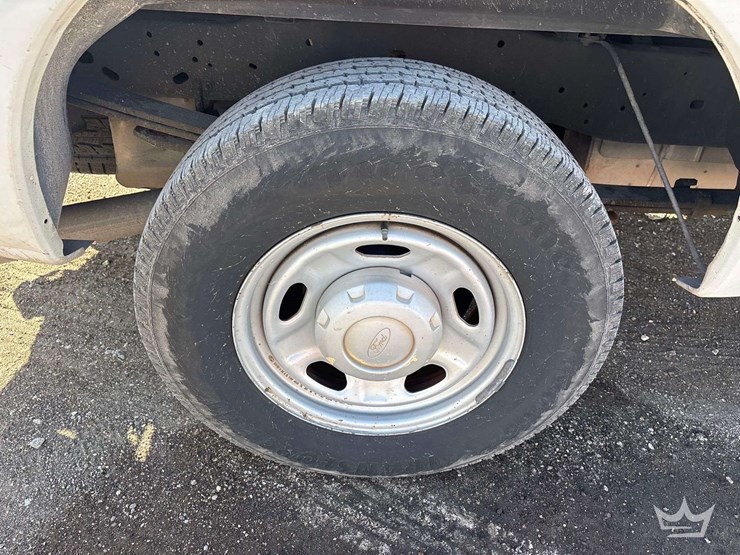 2013-ford-f250-image-26