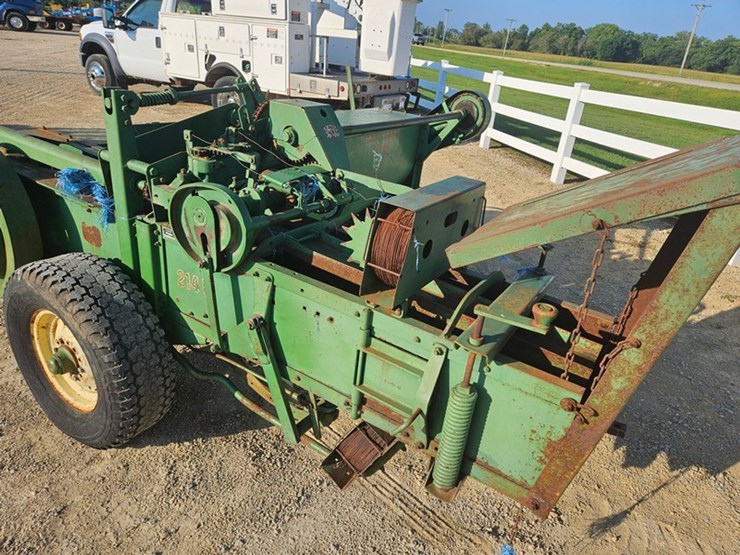 john-deere-214-image-24