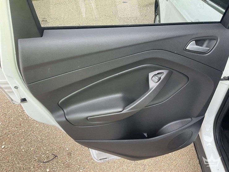 2013-ford-escape-image-23
