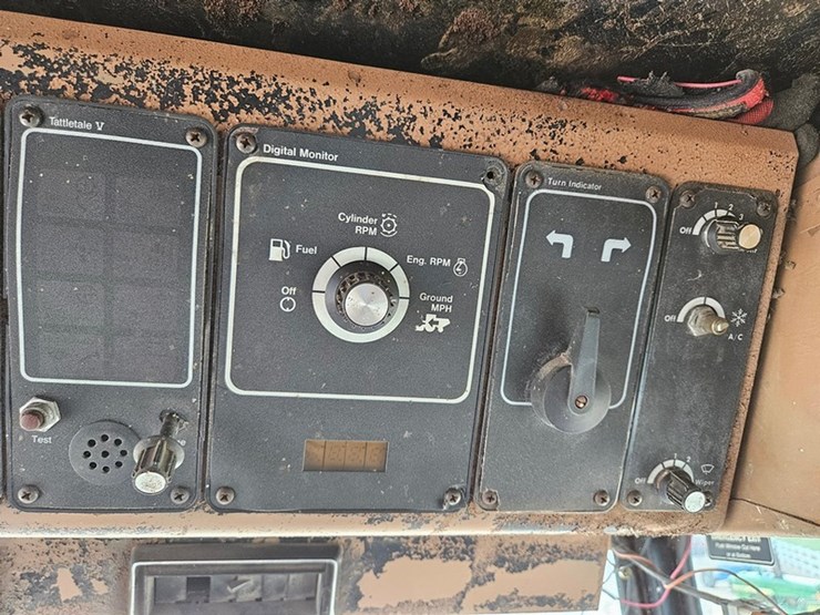 gleaner-r60-image-82