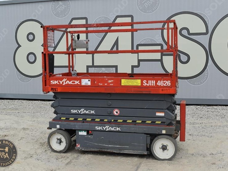 2014-skyjack-sjiii4626-image-2