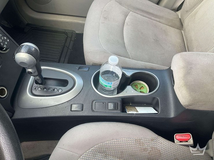 2012-nissan-rogue-image-17