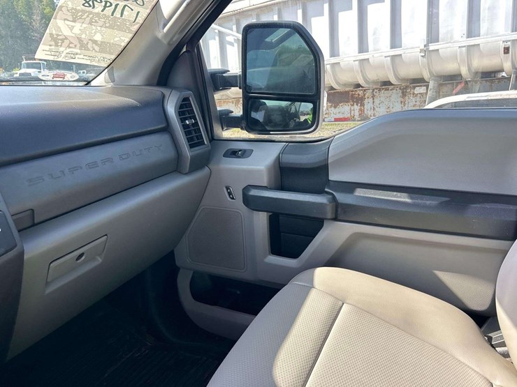 2019-ford-f350-image-21