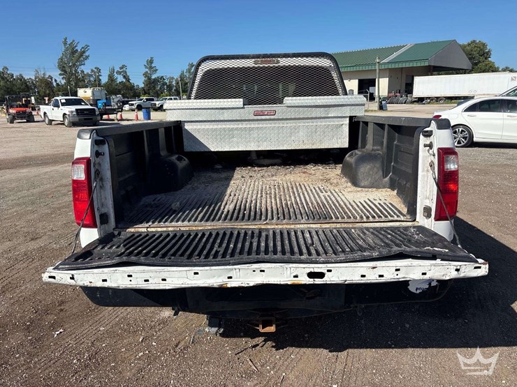 2013-ford-f250-image-19