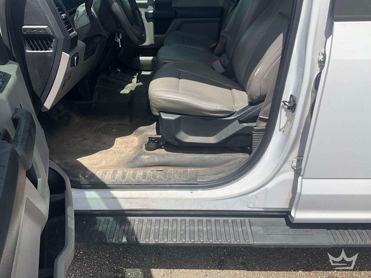2016-ford-f150-image-12