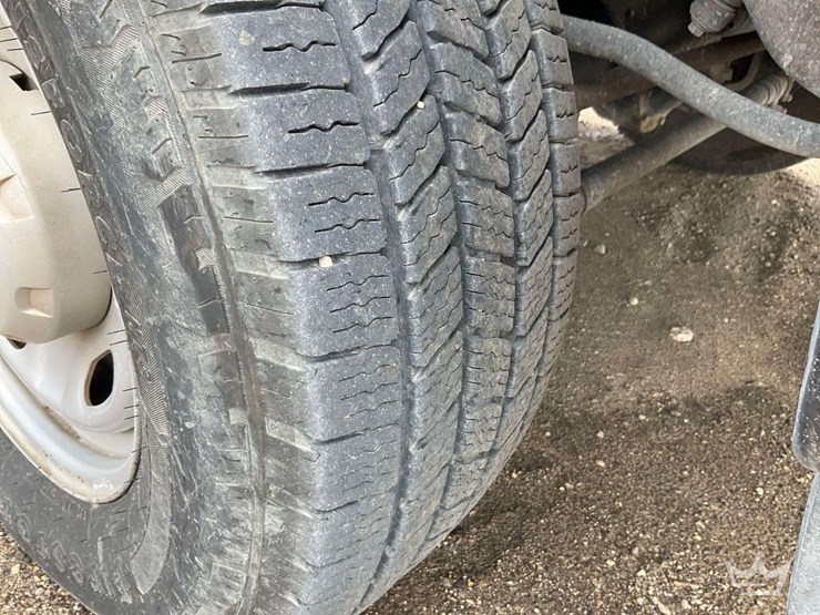 2016-ford-f350-image-37