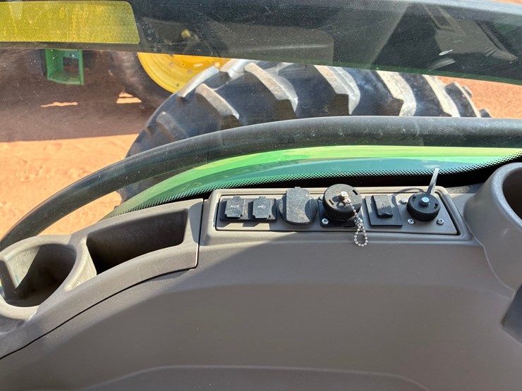 john-deere-7r-210-image-16
