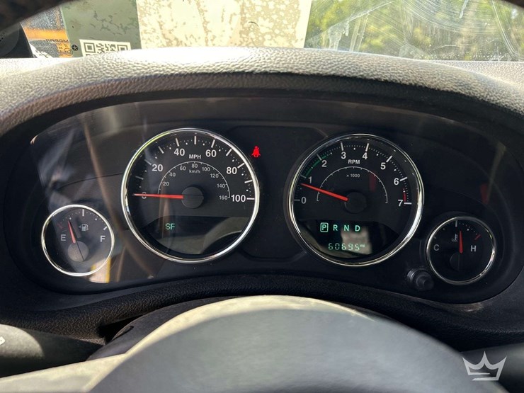 2014-jeep-wrangler-image-18