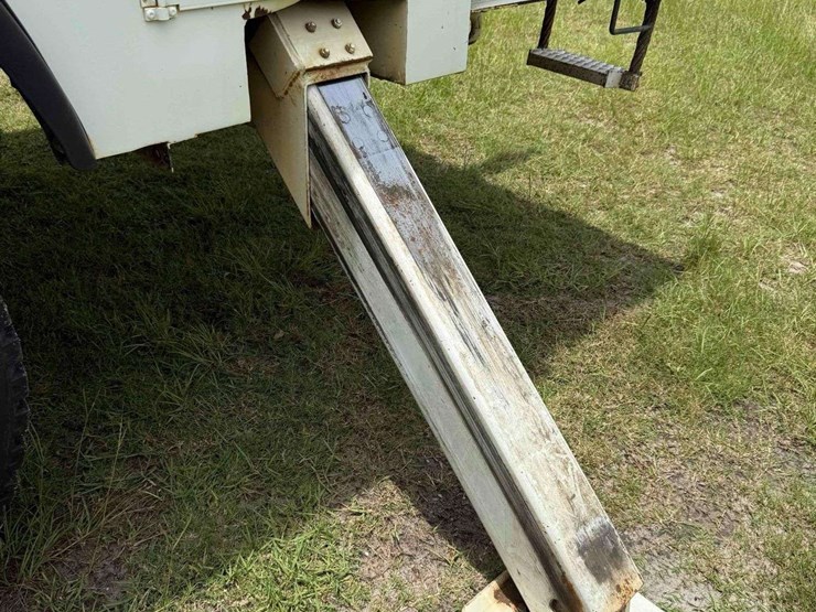 2009-international-durastar-4400-image-50