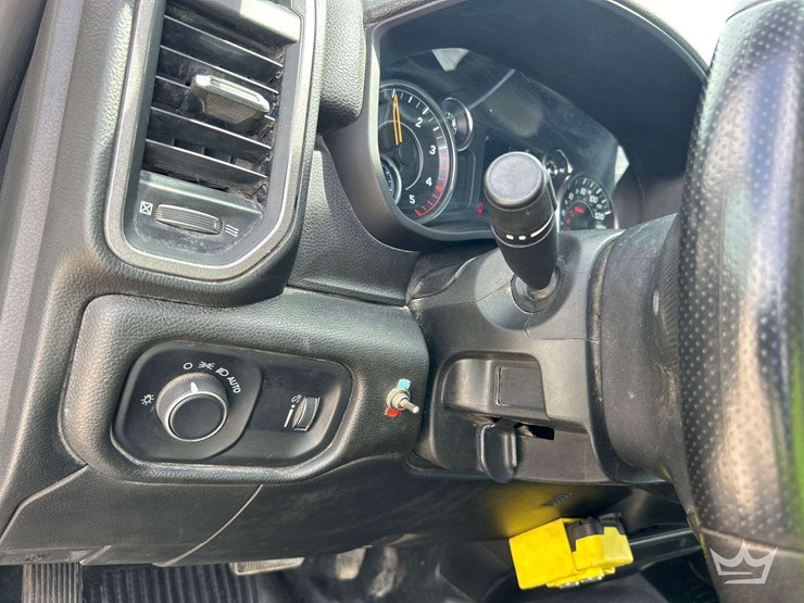 2021-ram-5500-4x4-s/a-landscape-dump-truck-image-22