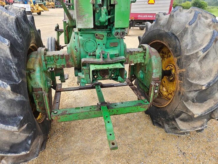john-deere-4020-image-21