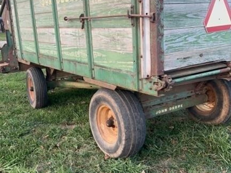john-deere-112-image-9