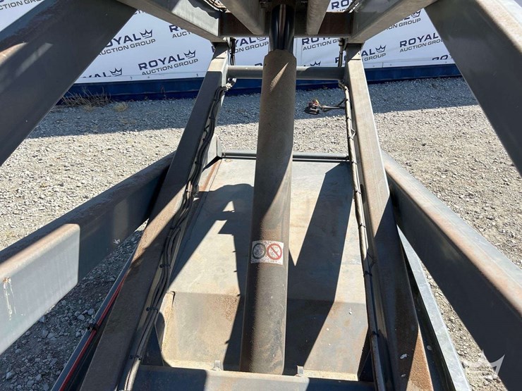 2018-skyjack-sj4632-32ft.-electric-scissor-lift-image-11