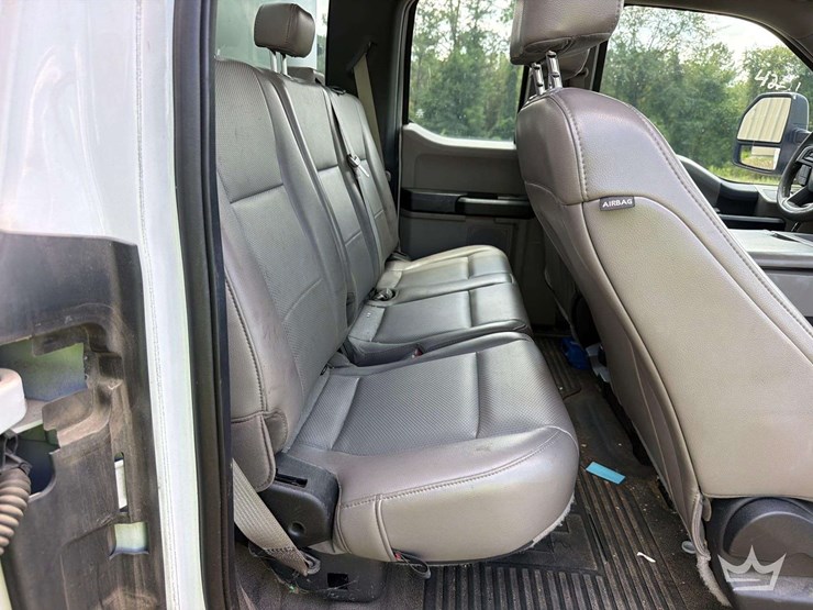 2019-ford-f550-image-19