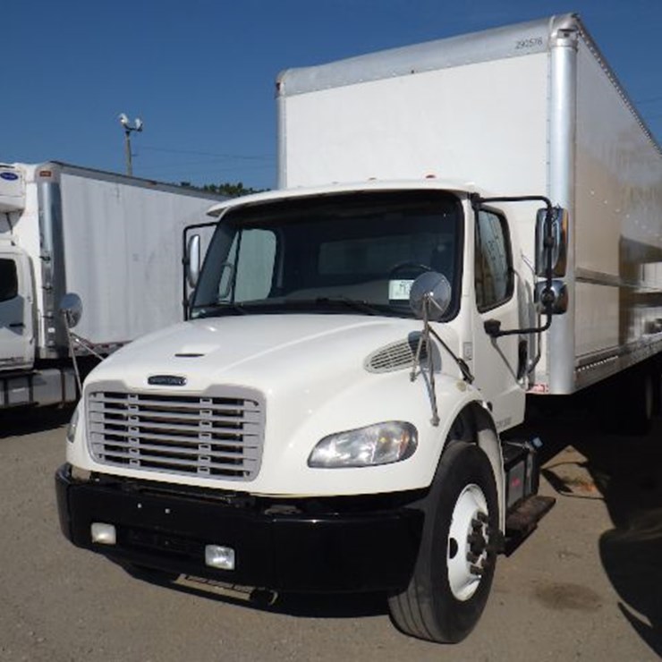 2020 FREIGHTLINER M2 106