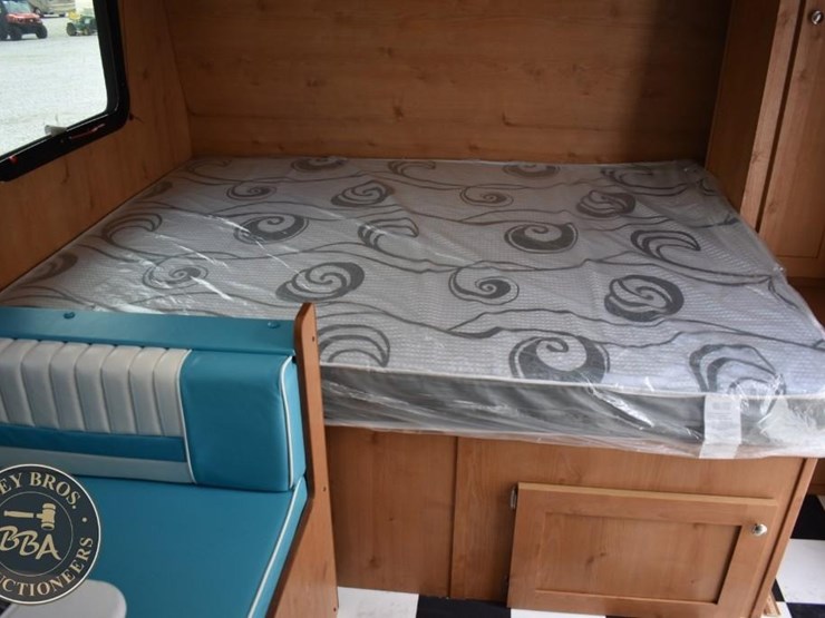 2022-riverside-rv-retro-190bh-46275-image-30