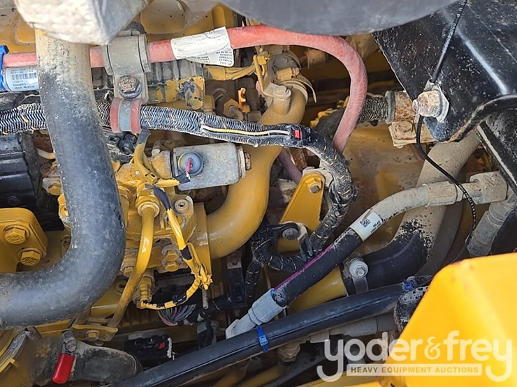 2015-caterpillar-966m-image-67