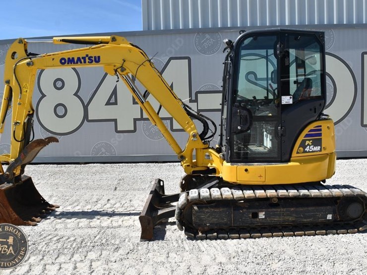 komatsu-pc45mr-5-image-5