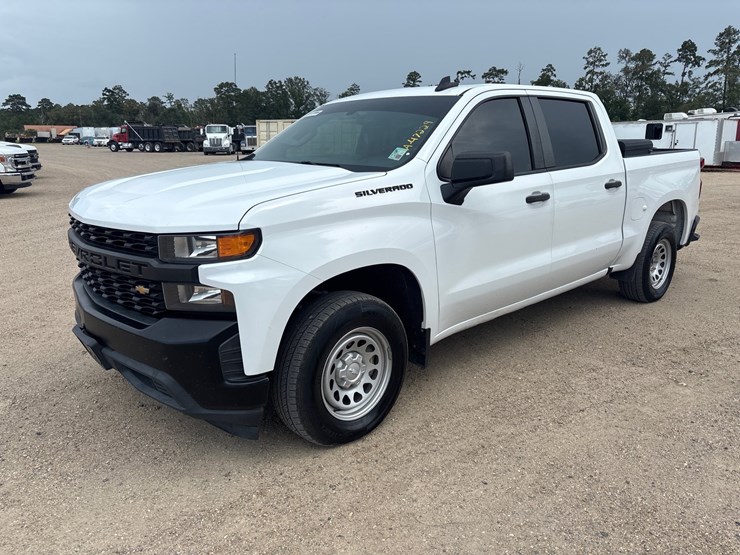 2019-chevrolet-1500-image-1