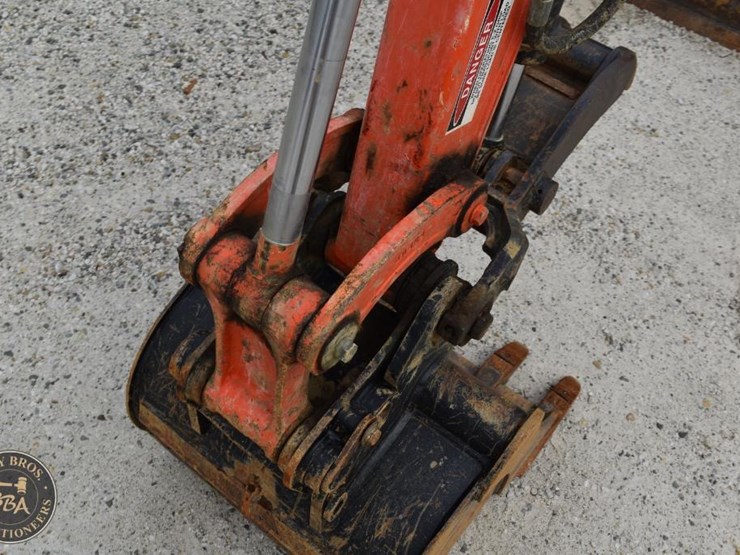 2020-kubota-kx71-3-image-21
