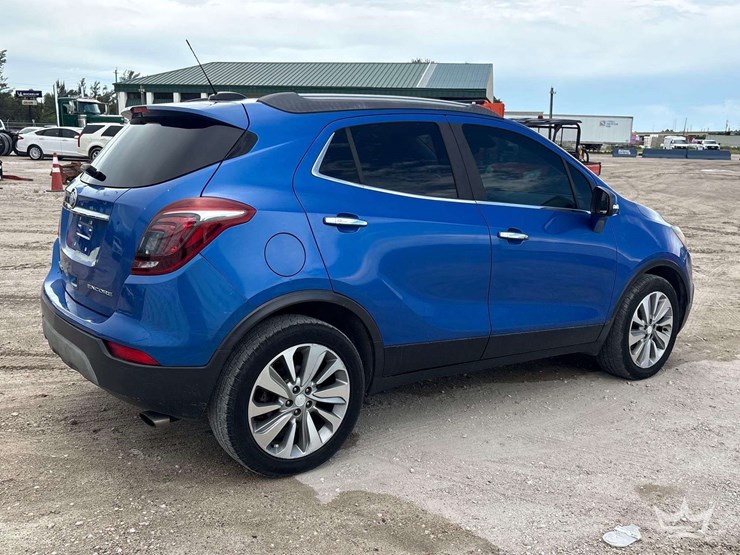2017-buick-encore-image-3