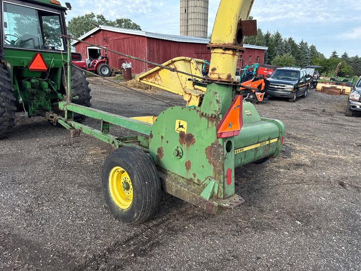 john-deere-3800-image-5