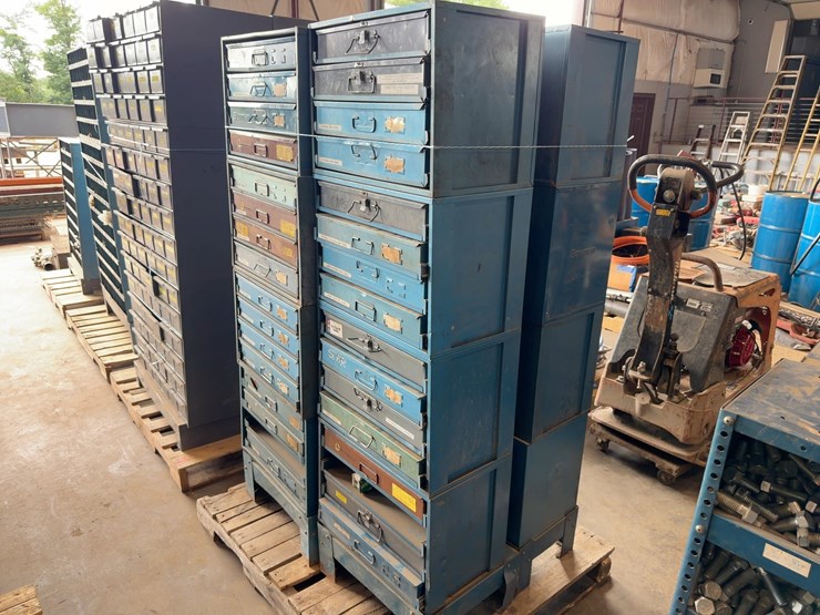 quantity-of-hardware-and-supplies-drawers-image-3
