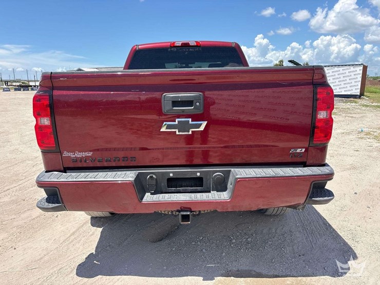 2016-chevrolet-1500-image-24