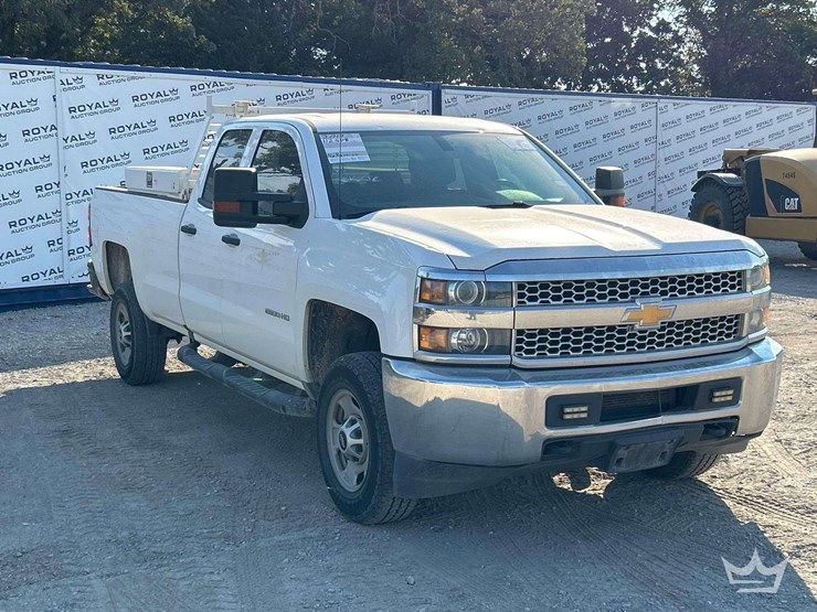 2019-chevrolet-silverado-2500-image-4