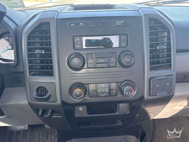 2017-ford-f350-image-25