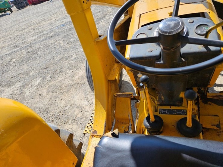 john-deere-301-image-33