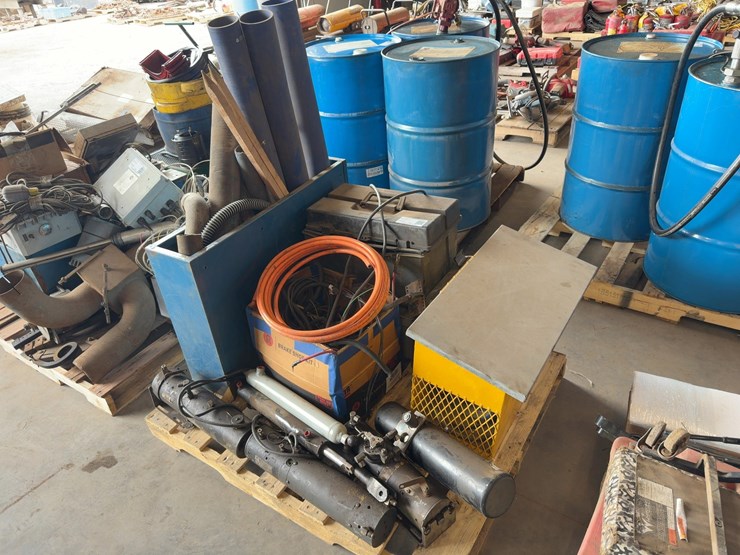 quantity-of-truck-parts-image-1