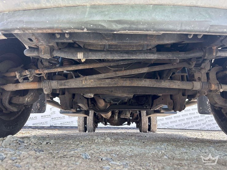 2019-ford-f550-image-31