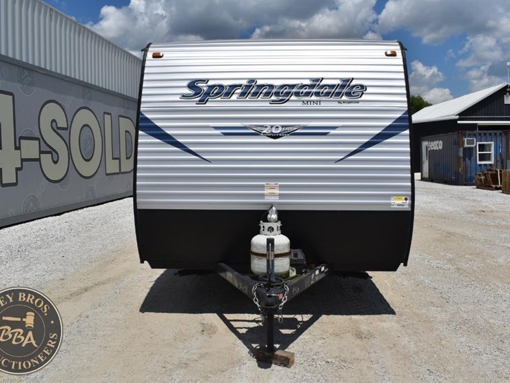 2019-keystone-rv-co-springdale-2200bh-46282-image-8