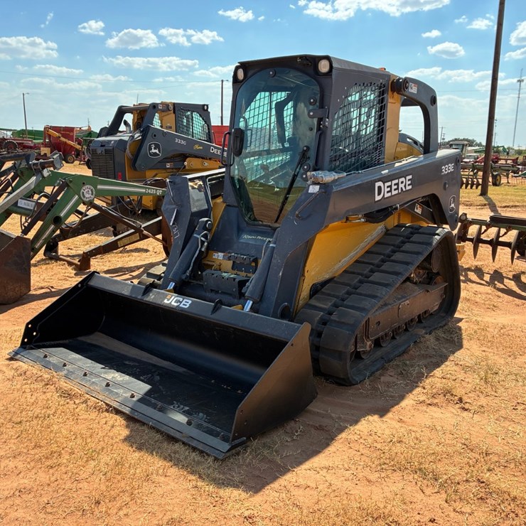 DEERE 333E