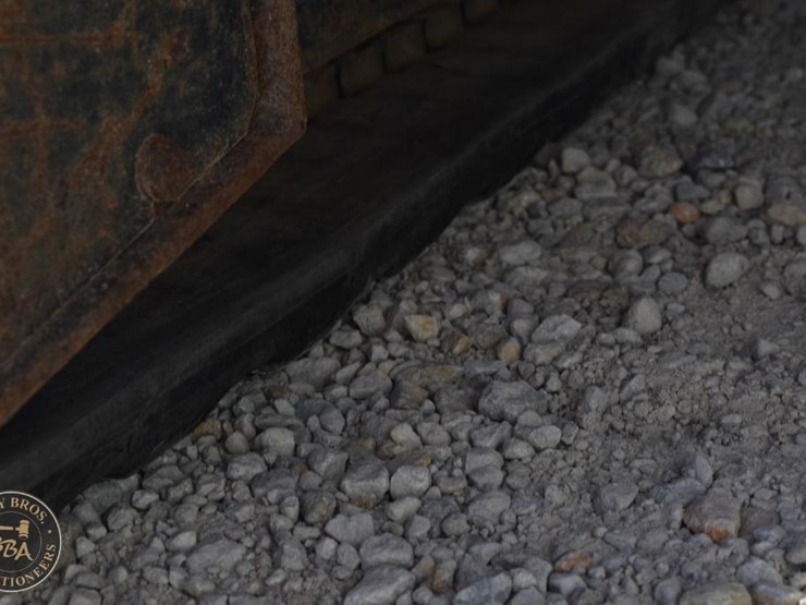 2019-caterpillar-303e-cr-image-48
