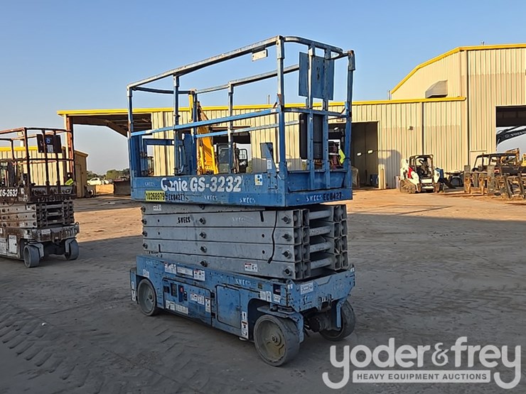 2014-genie-gs3232-image-7