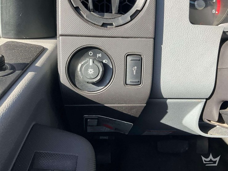 2015-ford-f450-image-17