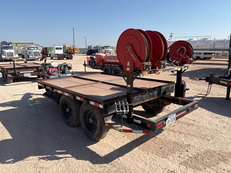 2018-sage-oil-vac-12’-x-88”-t/a-bumper-pull-lube-trailer-image-2