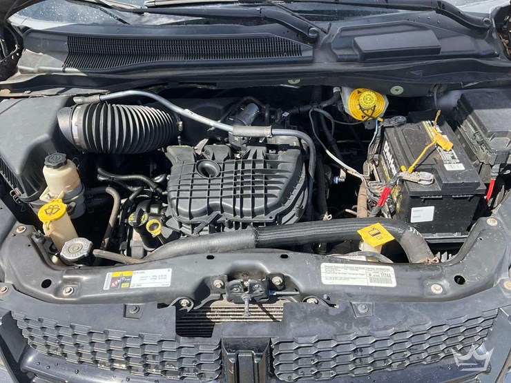 2015-dodge-caravan-image-7