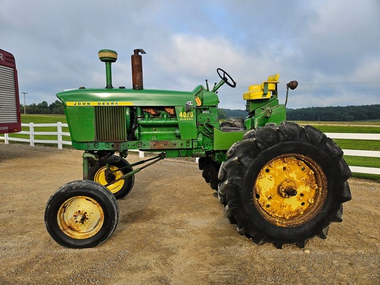 john-deere-4020-image-2