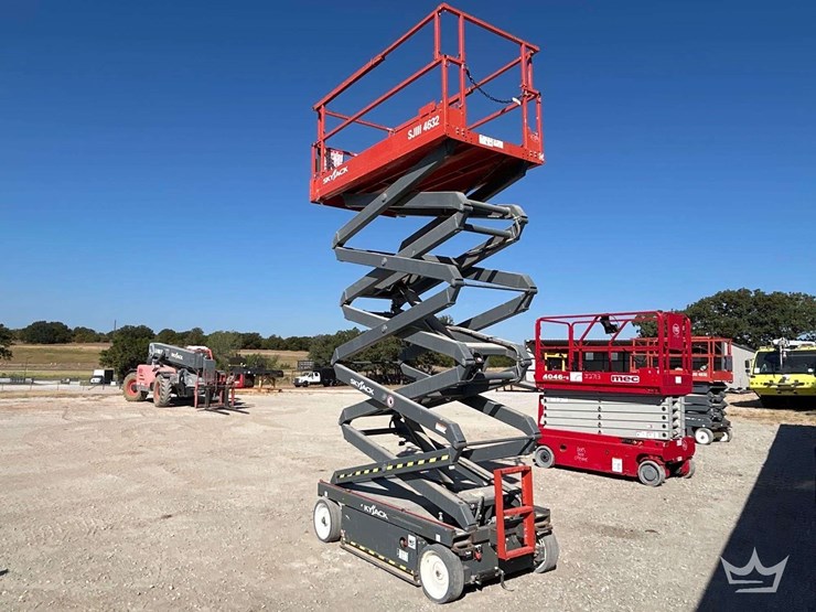 2019-skyjack-sj4632-32ft.-electric-scissor-lift-image-2