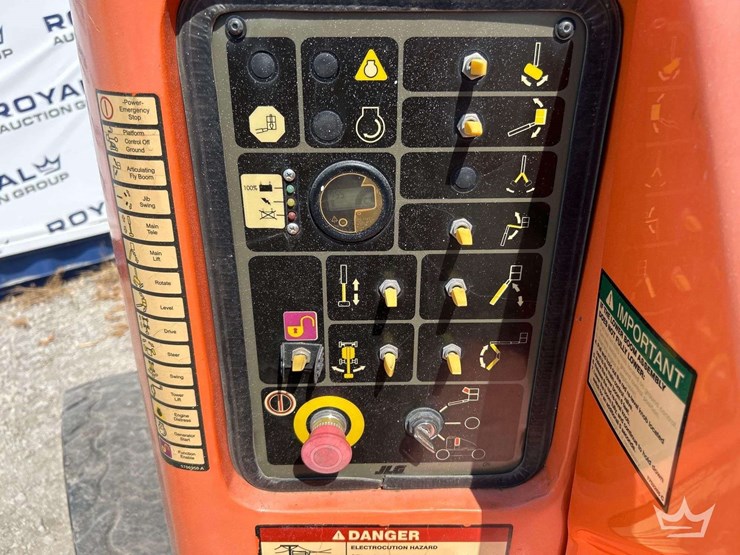 2016-jlg-e450aj-image-8