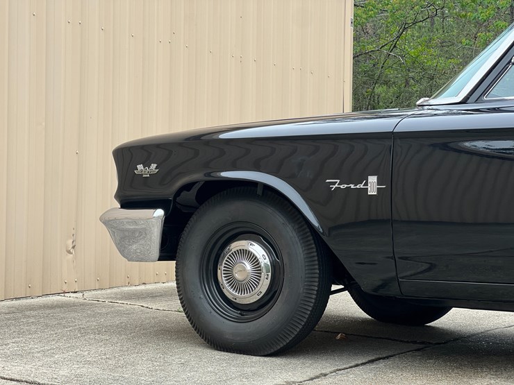 1963-ford-300-image-6